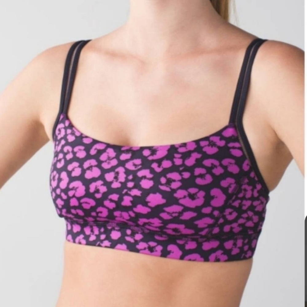 EUC lululemon free to be sports bra